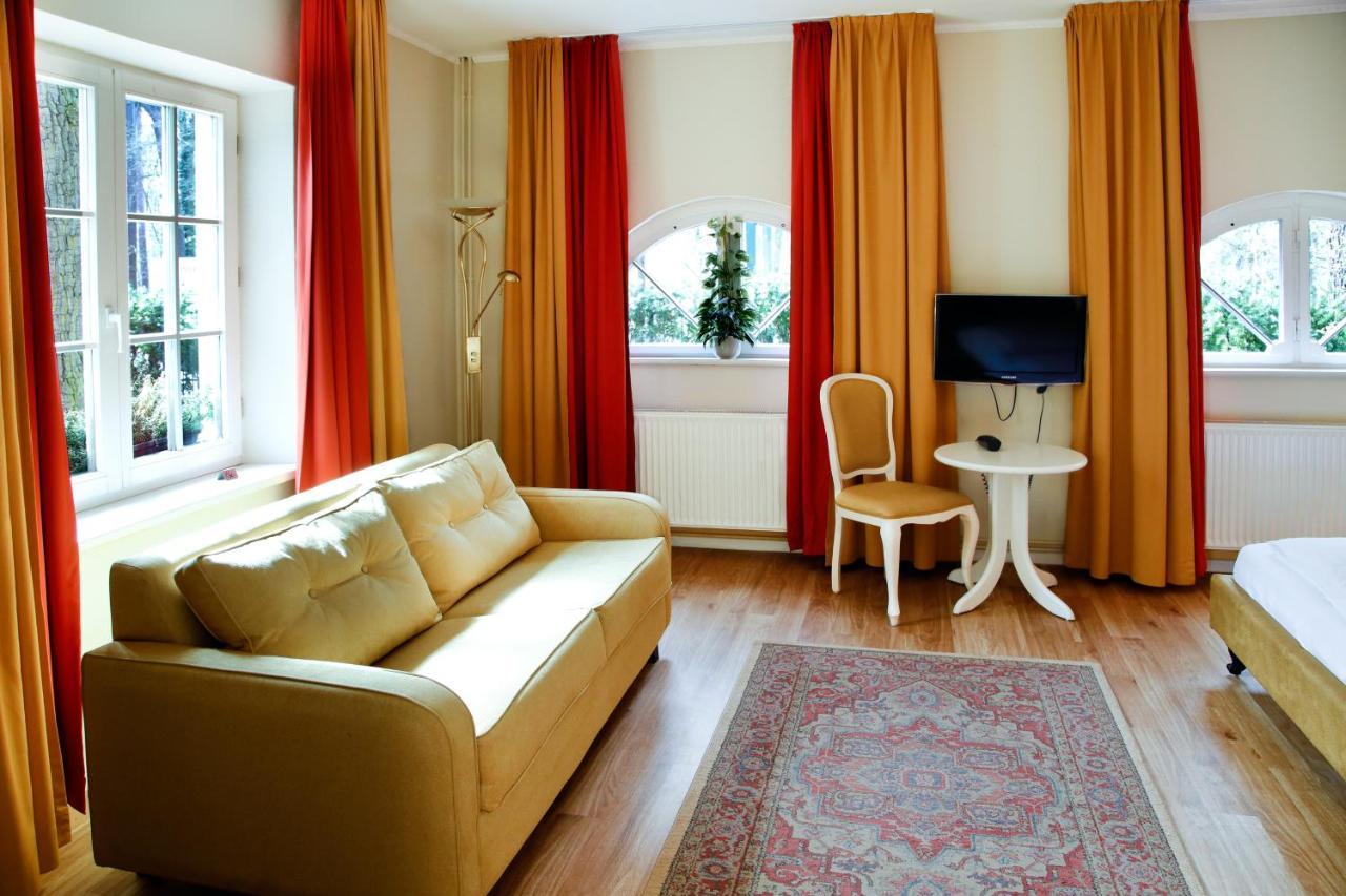 Hotel Kronprinz Falkensee Bagian luar foto