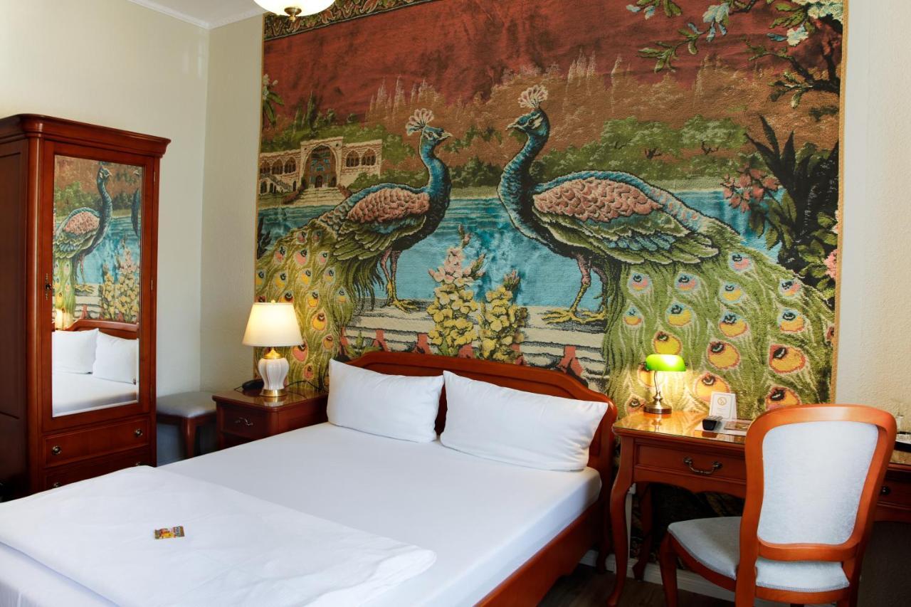 Hotel Kronprinz Falkensee Bagian luar foto