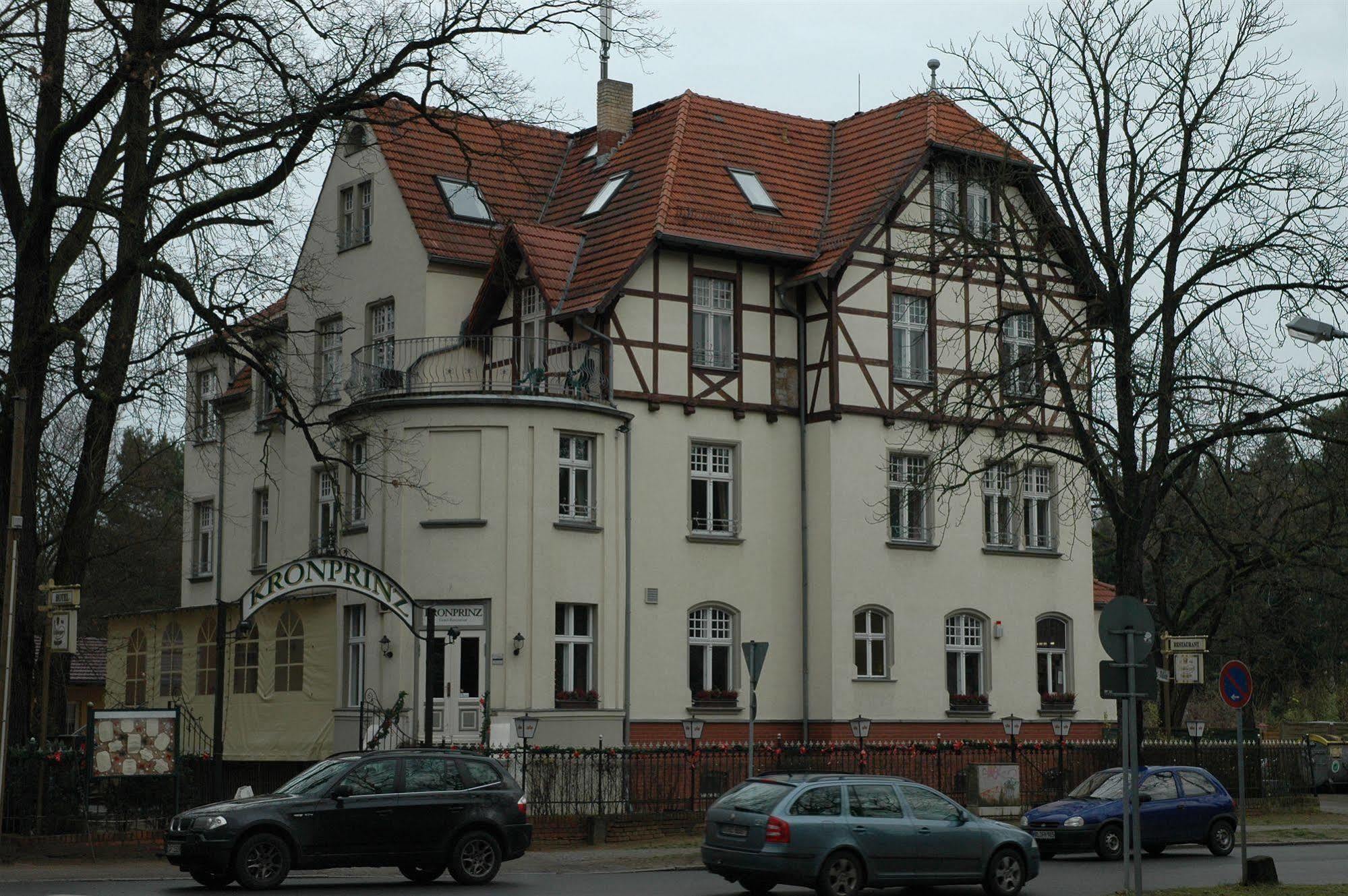 Hotel Kronprinz Falkensee Bagian luar foto