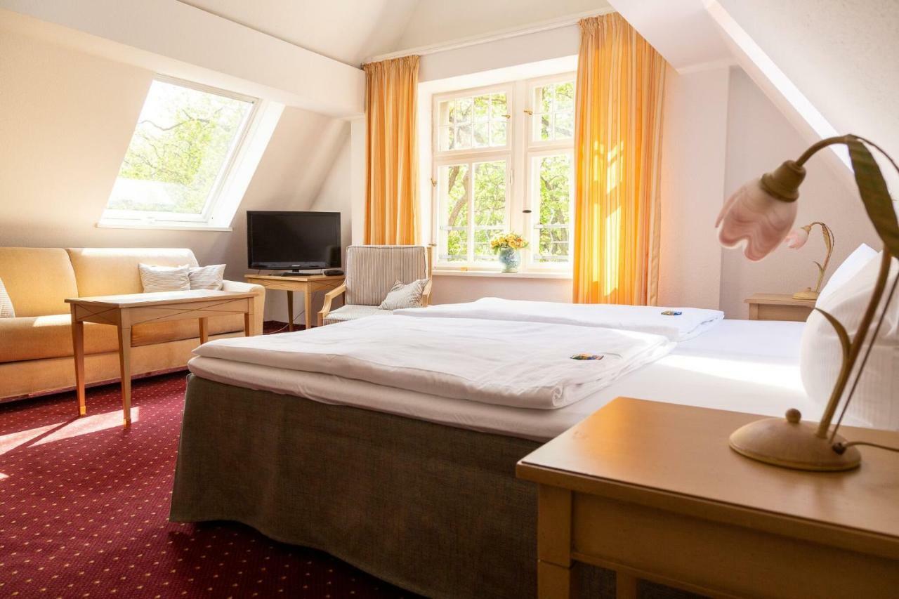 Hotel Kronprinz Falkensee Bagian luar foto